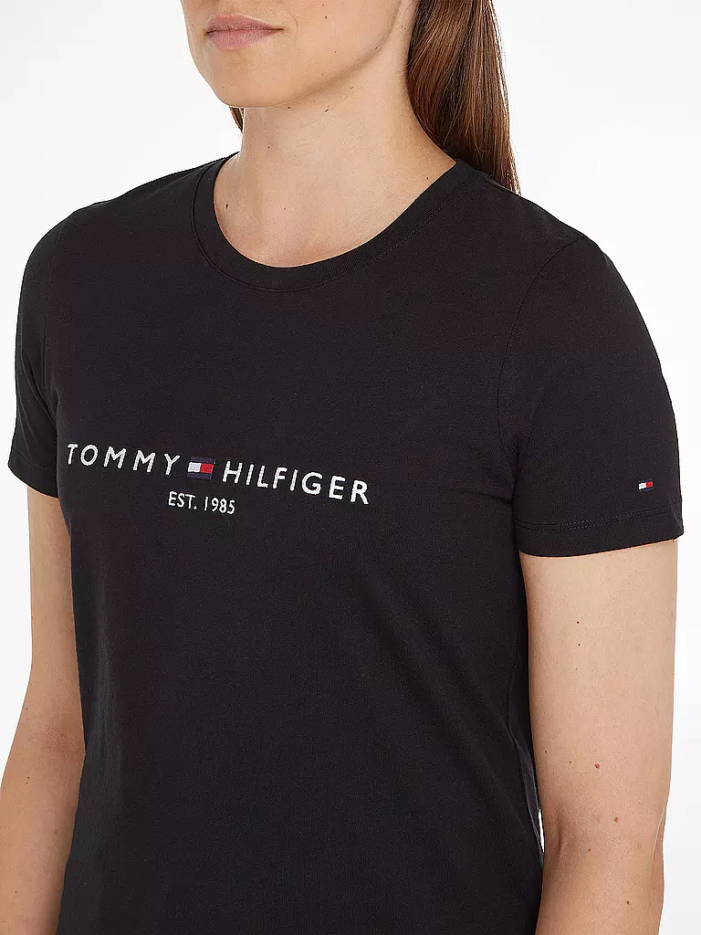 TOMMY HILFIGER | T-Shirt Regular Fit  | Negro