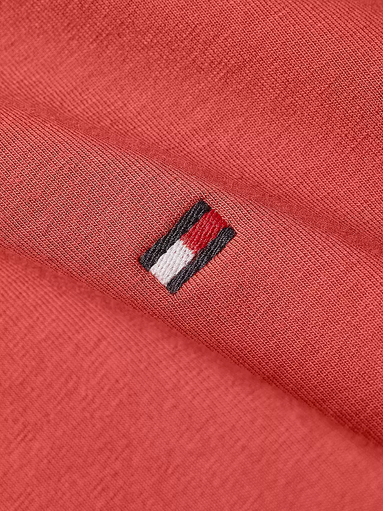 TOMMY HILFIGER | T-Shirt Slim Fit | Rojo