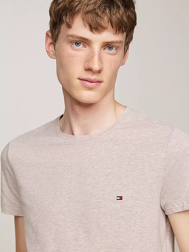 TOMMY HILFIGER | T-Shirt Slim Fit | Crema