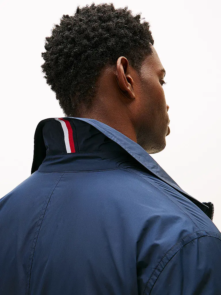 TOMMY HILFIGER | Trenchcoat  | Azul