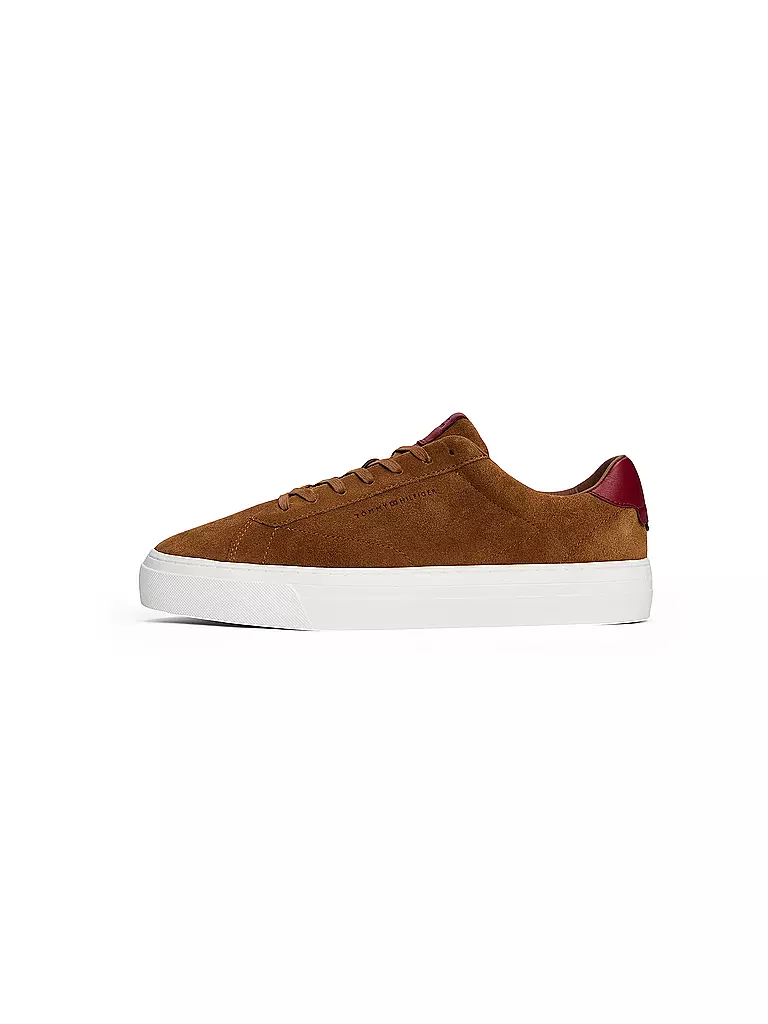 TOMMY HILFIGER | Zapatillas deportivas | Marrón