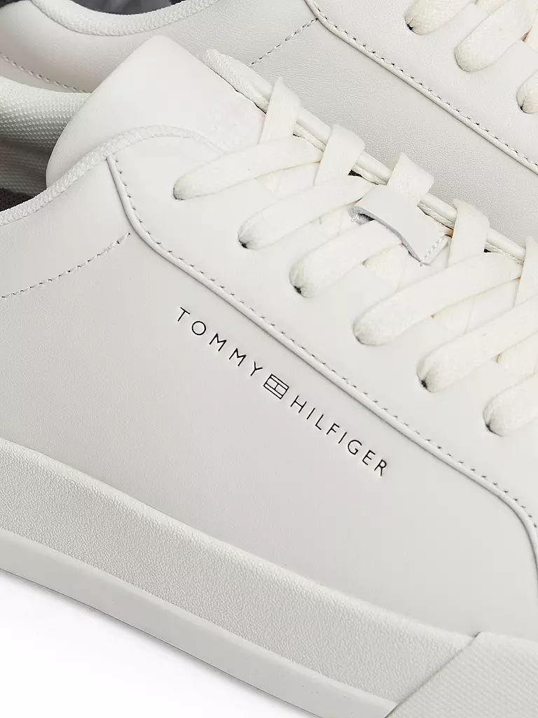 TOMMY HILFIGER | Zapatillas TH COURT | Blanco