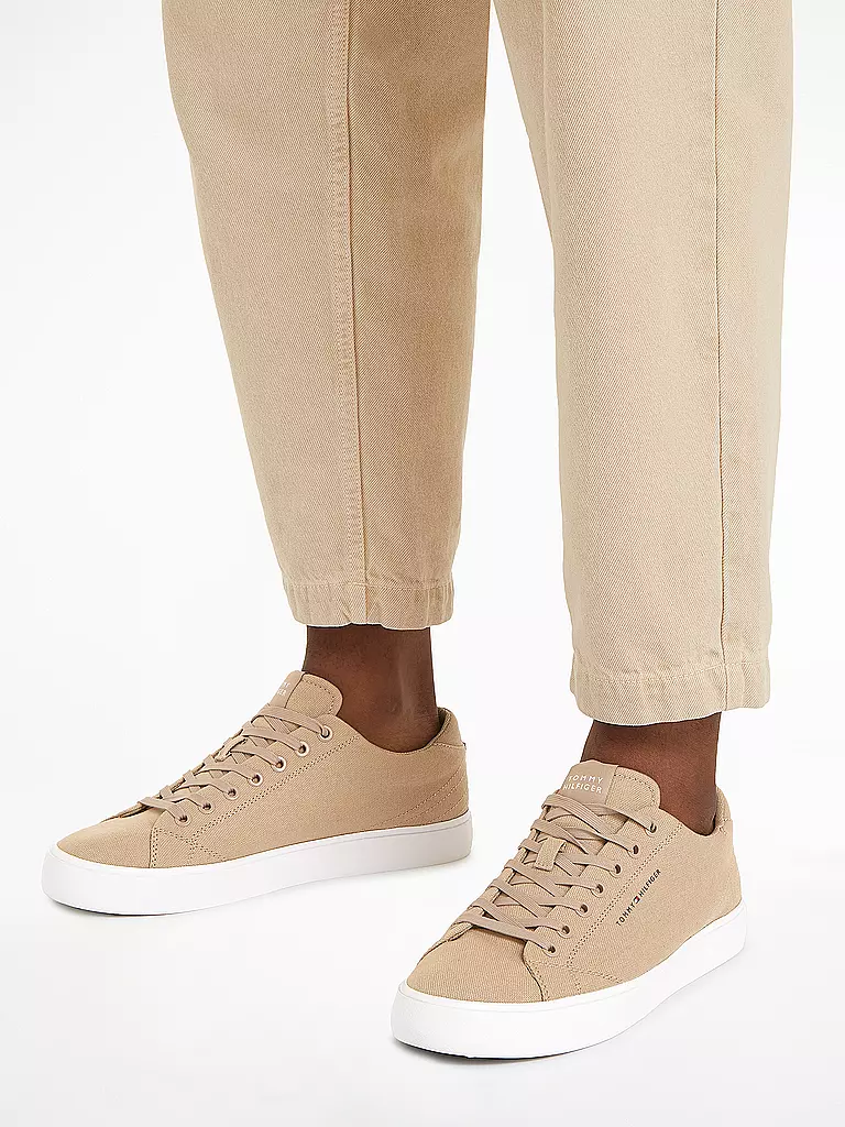 TOMMY HILFIGER | Zapatillas TH HI VULC | Beige