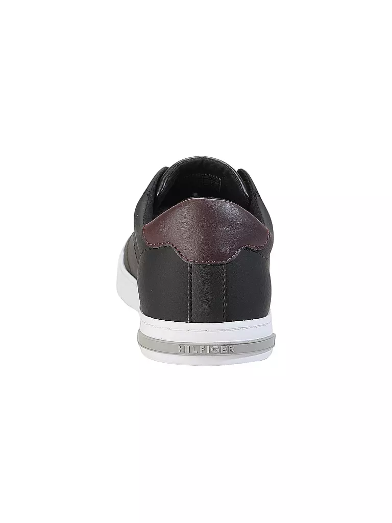 TOMMY HILFIGER | Zapatillas | Negro