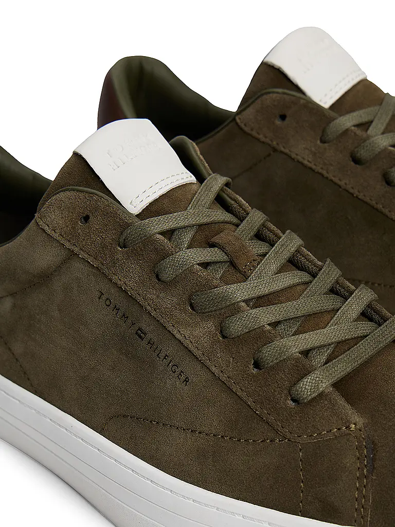 TOMMY HILFIGER | Zapatillas | Oliva