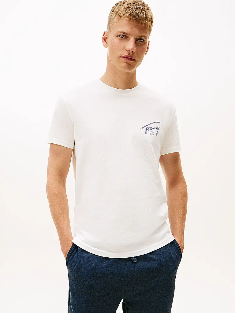 TOMMY JEANS | Camiseta
Marca: TOMMY JEANS
Color: blanco
Categorías: Moda, Hombre

Largo de la manga: Manga corta
Escote: Cuello redondo
Material: Jersey, Algodón
Diseño: Estampado
Corte (Prenda superior): Regular
Estilo: Moda joven | 