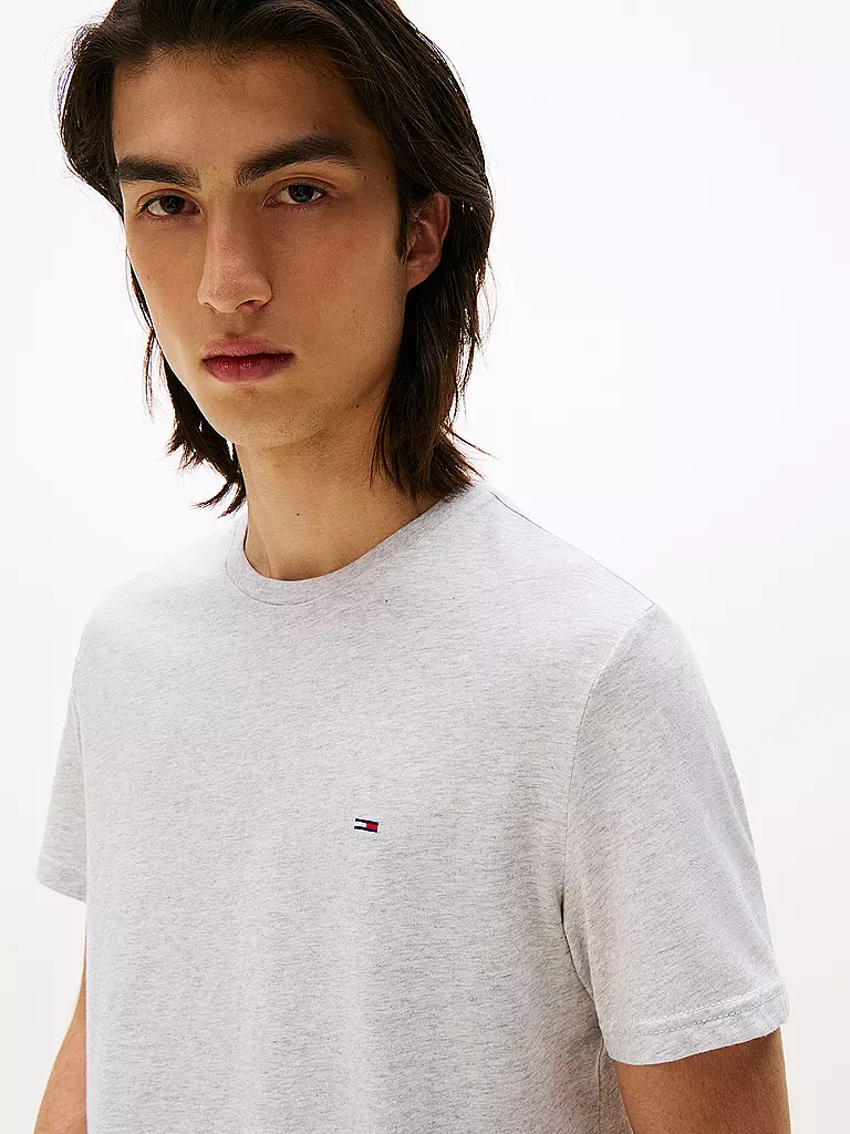 TOMMY JEANS | Camiseta Slim Fit | Gris claro