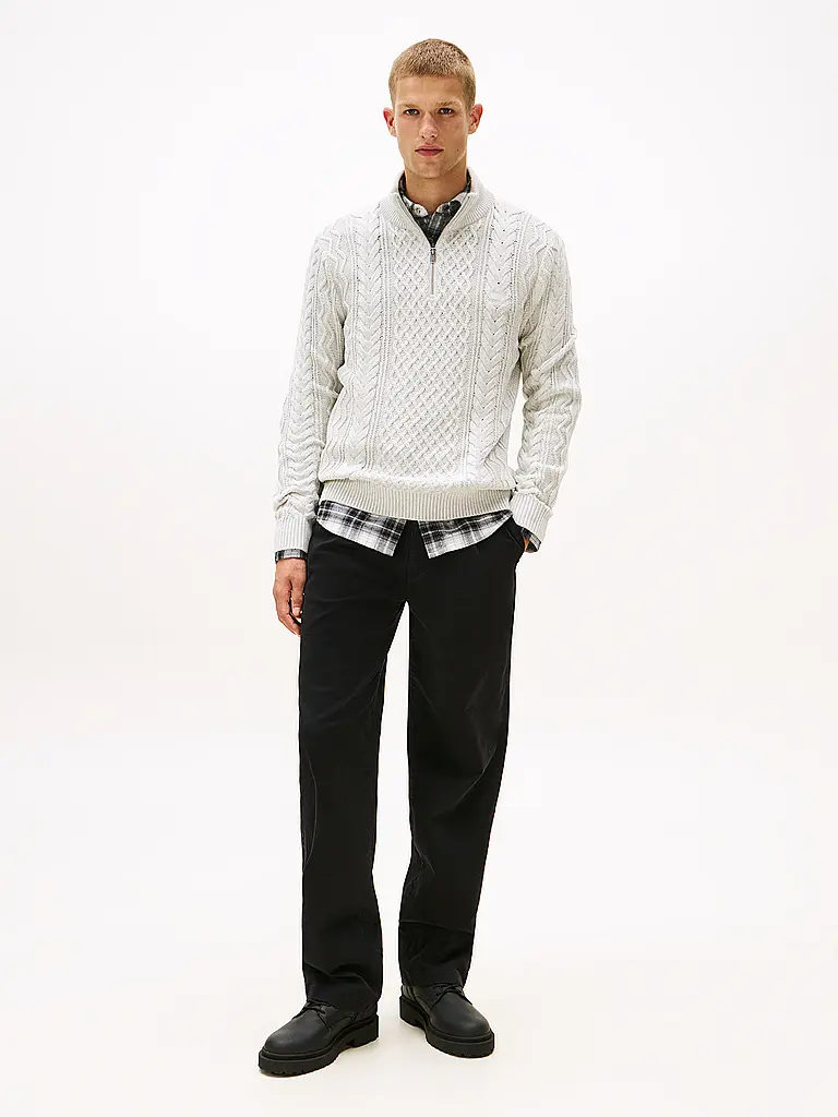 TOMMY JEANS | Chino | Negro