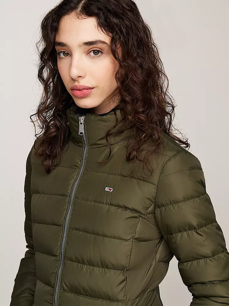 TOMMY JEANS | Daunenmantel | olive