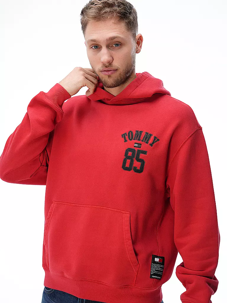 TOMMY JEANS | Kapuzensweater - Hoodie REMASTERED 1985  | Rojo