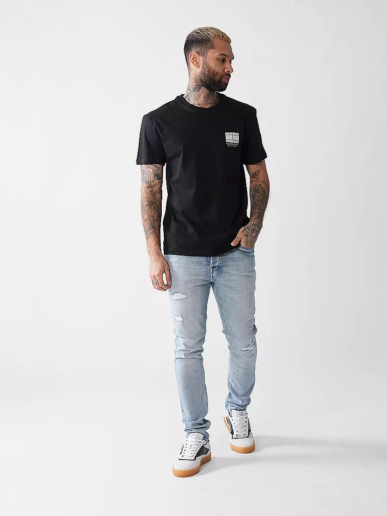 TOMMY JEANS | T-Shirt | Negro