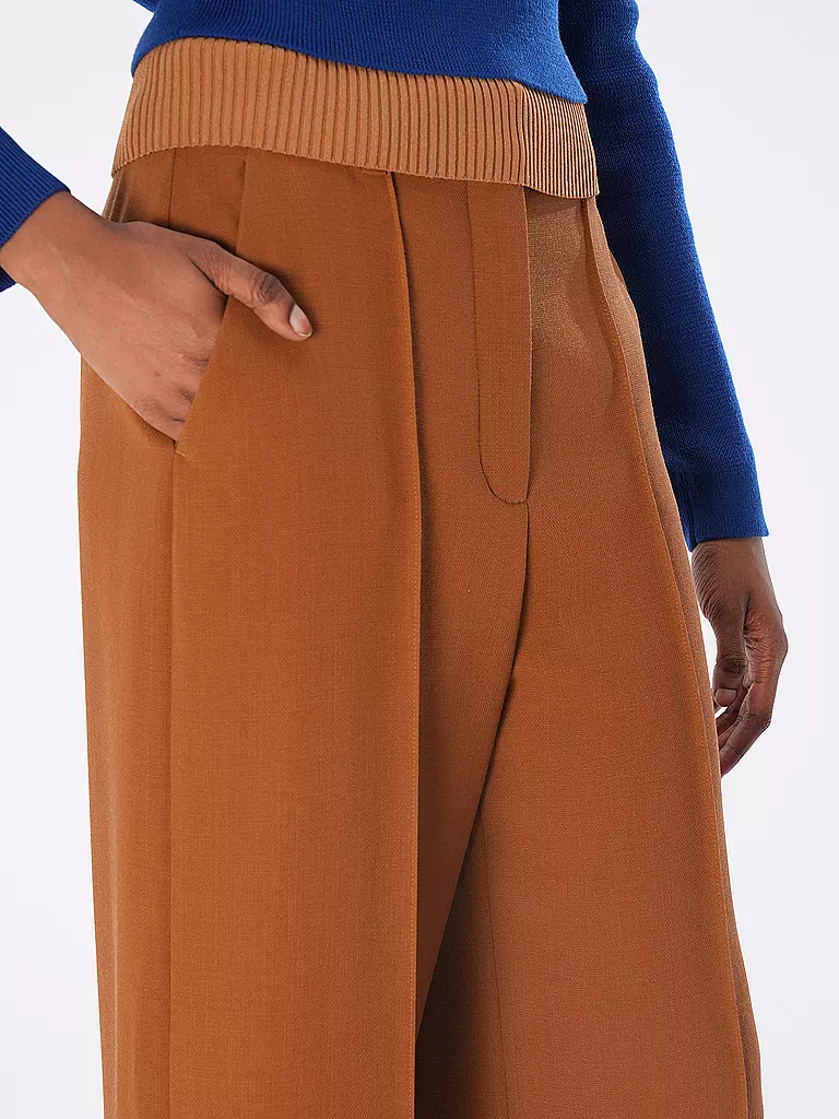 TORY BURCH | Pantalones Marlene | Marrón