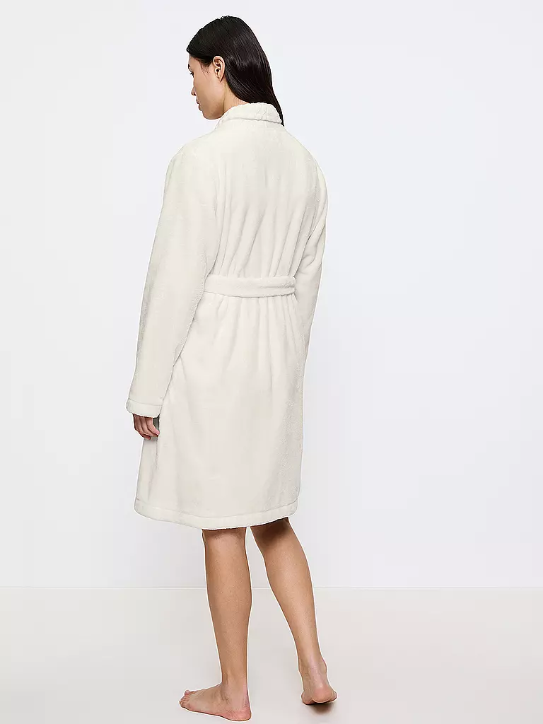 TRIUMPH | Albornoz ROBES | Crema