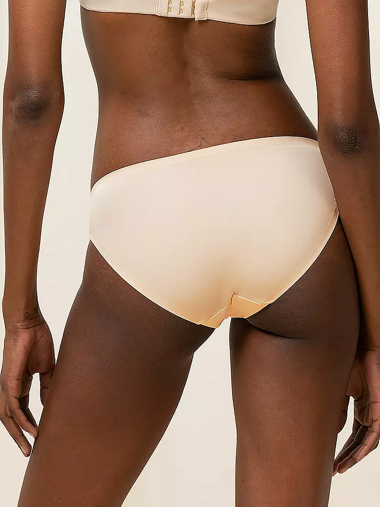 TRIUMPH | Braga Tai "Body Make-Up Essentials" (Beige Nude) | 