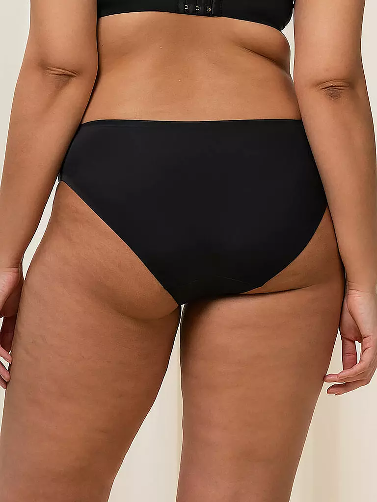 TRIUMPH | Braga Tai "Body Make-Up Essentials" (Negro) | 