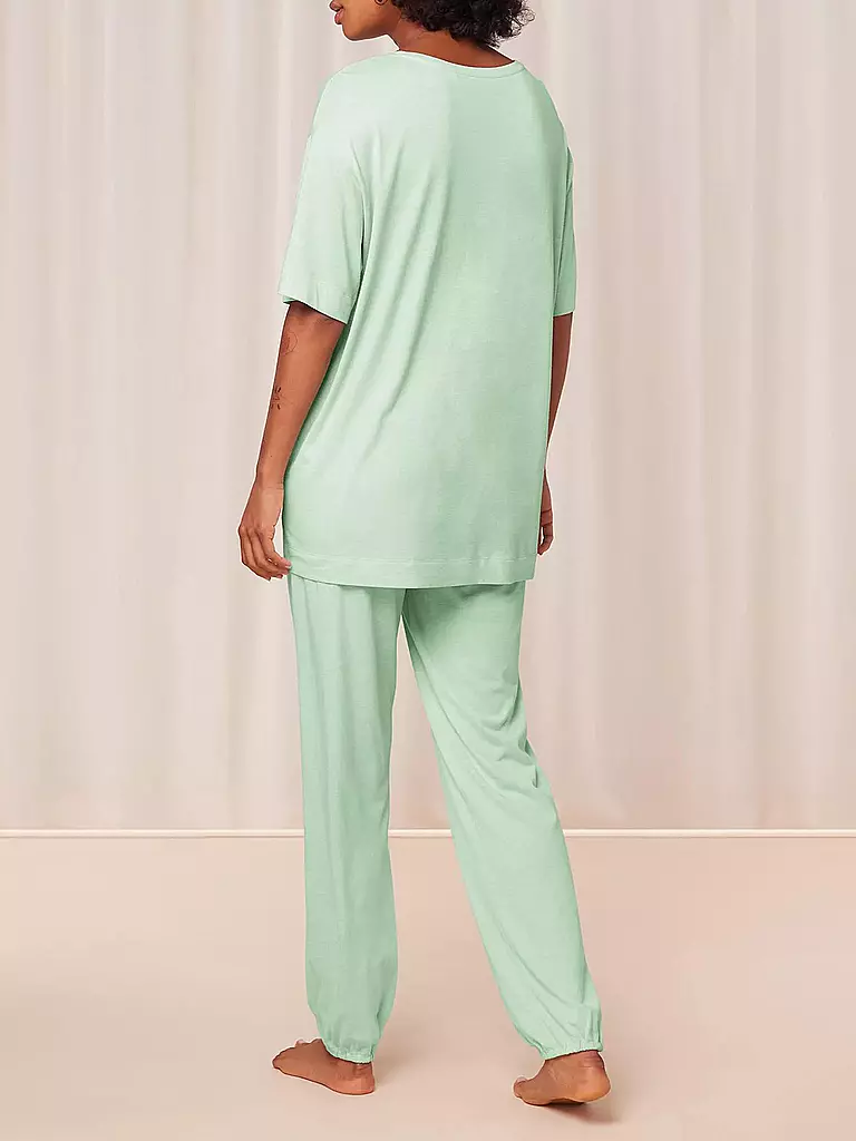 TRIUMPH | Conjunto de pijama | 