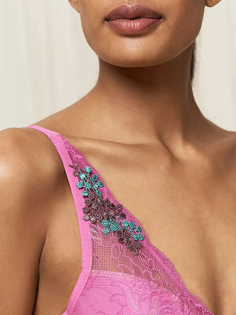 TRIUMPH | Sujetador con aros AMOURETTE CHARM SUMMER | 