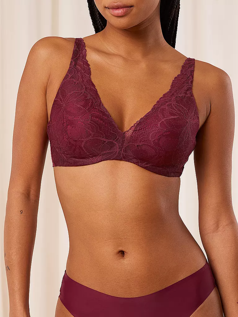 TRIUMPH | Sujetador con aros BODY MAKE-UP ILLUSION LACE woodrose | Rojo oscuro