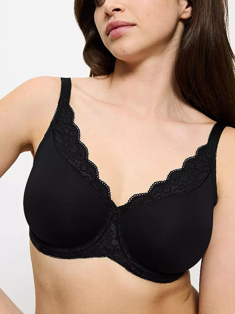 TRIUMPH | Sujetador Minimizer AMOURETTE negro | Negro