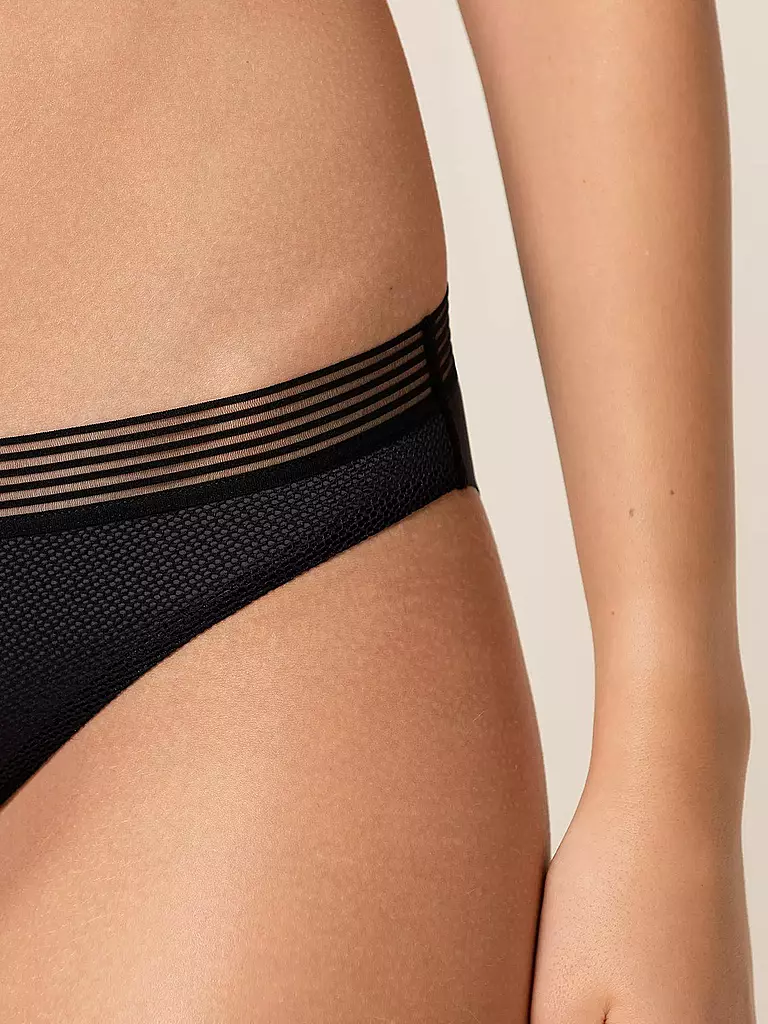 TRIUMPH | Tai-Slip "Infinite Sensation" (Negro) | Negro