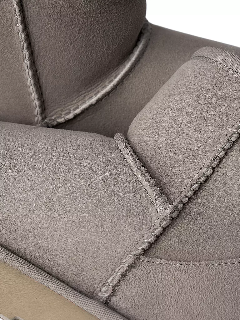 UGG | Botas de nieve CLASSIC MINI II | Gris claro