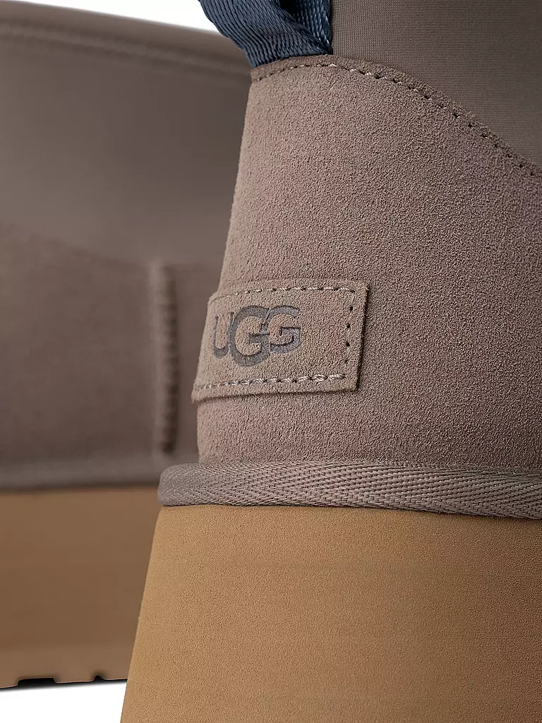 UGG | Snowboots CLASSIC MINI DIPPER | 