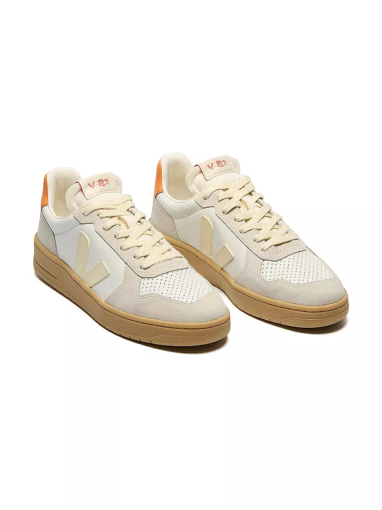 VEJA | Zapatillas V-82 | Crema