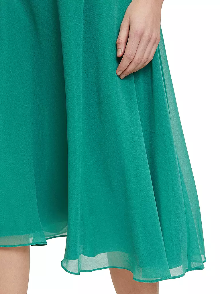 VERA MONT | Abendkleid | Verde