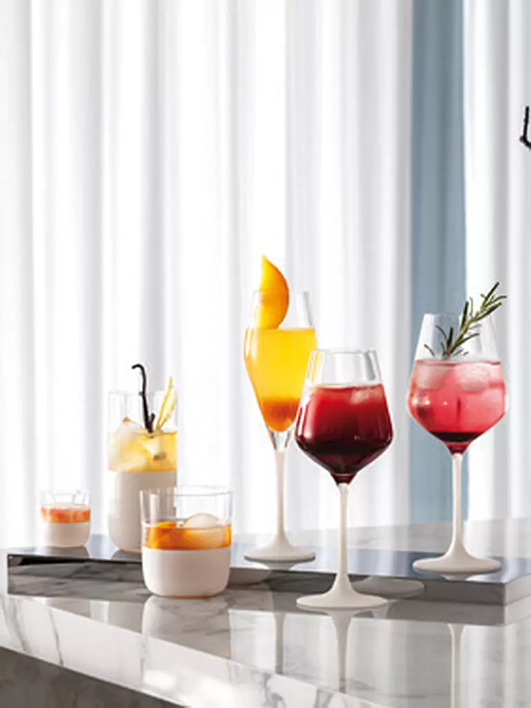 VILLEROY & BOCH | Juego de 4 vasos de chupito MANUFACTURE ROCK BLANC GLAS | Blanco