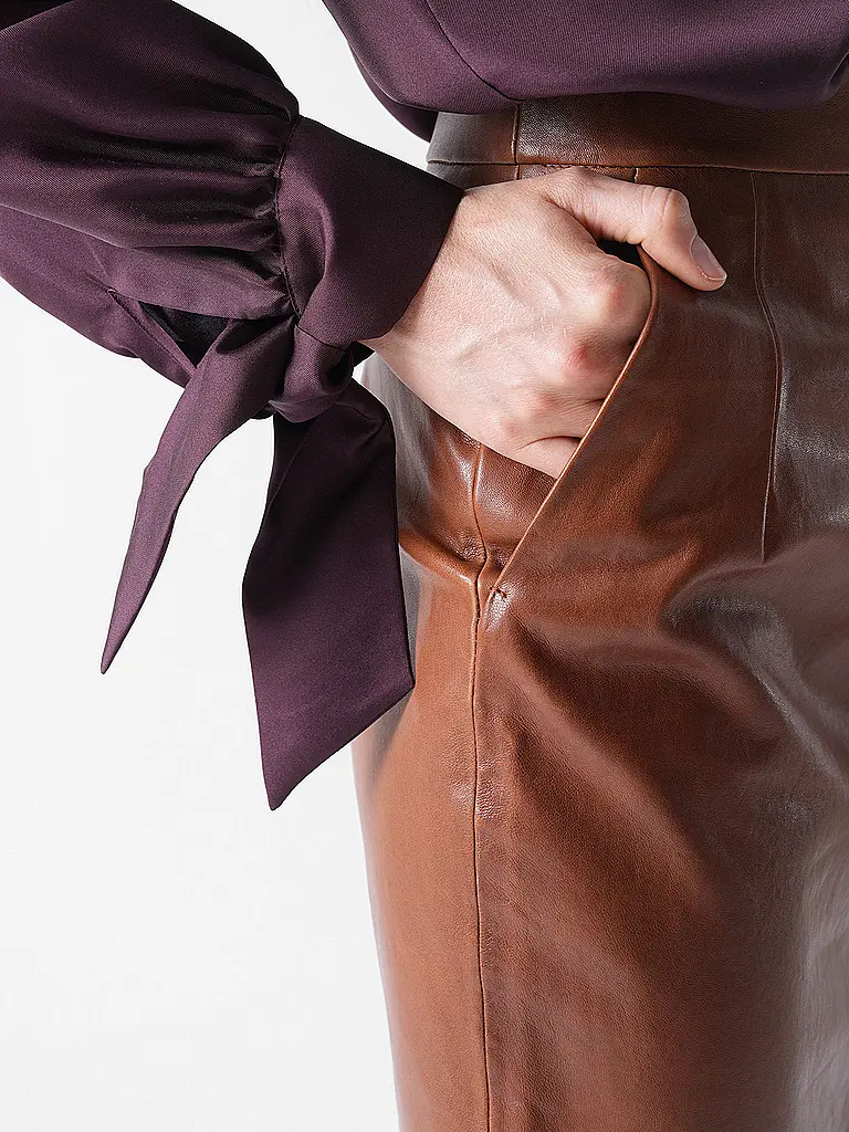 WEEKEND MAX MARA | Falda de cuero PAPAILE | 