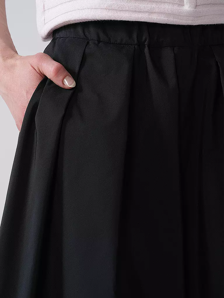 WEEKEND MAX MARA | Midirock CRUVATO | Negro