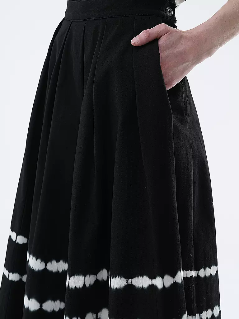 WEEKEND MAX MARA | Midirock FORNOVO | Negro