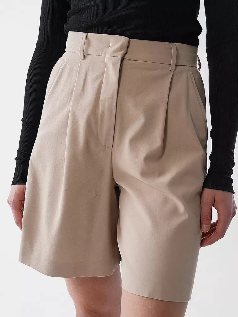 WEEKEND MAX MARA | Shorts ROLF | Beige