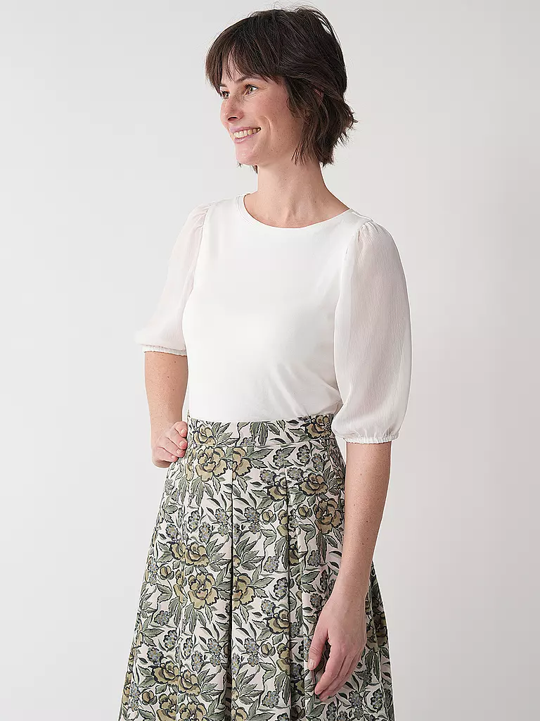 WENGER | Blusenshirt INN
Marke: WENGER
Farbe: crema
Kategorien: Mode,Damen

Ärmellänge: 3/4 Ärmel
Ausschnitt: Rundhalsausschnitt
Material: Jersey,Chiffon,Stretch,Viskose ,Mix
Musterung: Unifarben
Passform (Oberbekleidung): Regular | Crema