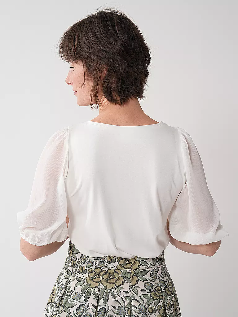 WENGER | Blusenshirt INN
Marke: WENGER
Farbe: crema
Kategorien: Mode,Damen

Ärmellänge: 3/4 Ärmel
Ausschnitt: Rundhalsausschnitt
Material: Jersey,Chiffon,Stretch,Viskose ,Mix
Musterung: Unifarben
Passform (Oberbekleidung): Regular | Crema