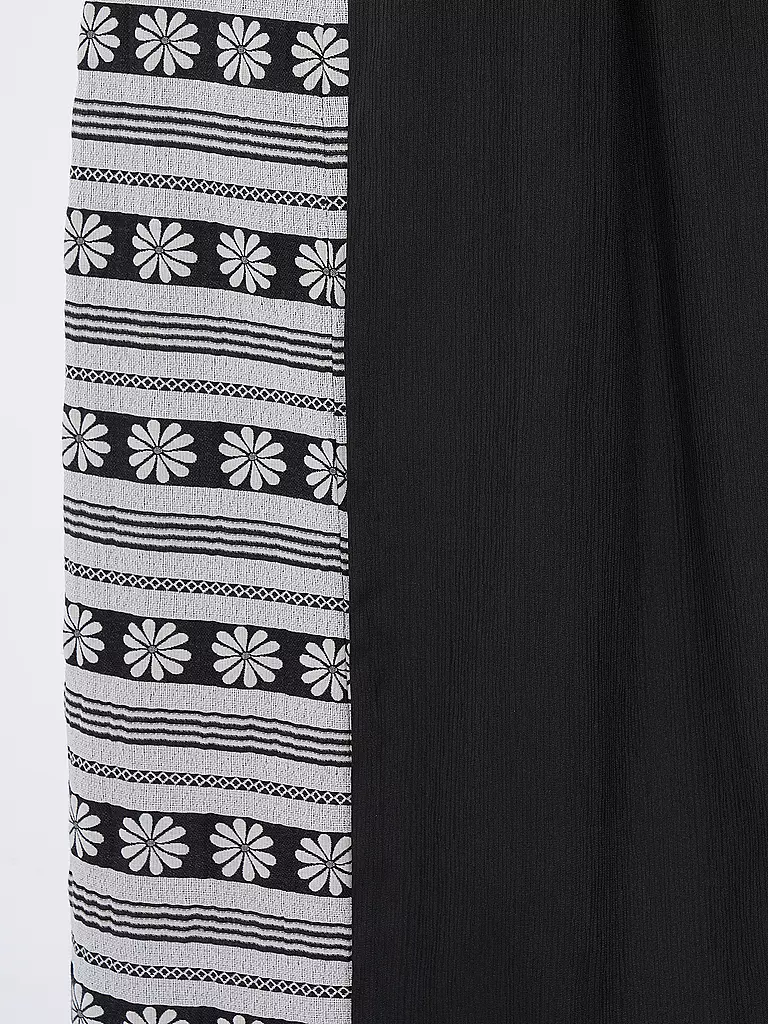 WENGER | Dirndl LAETIZIA | Negro