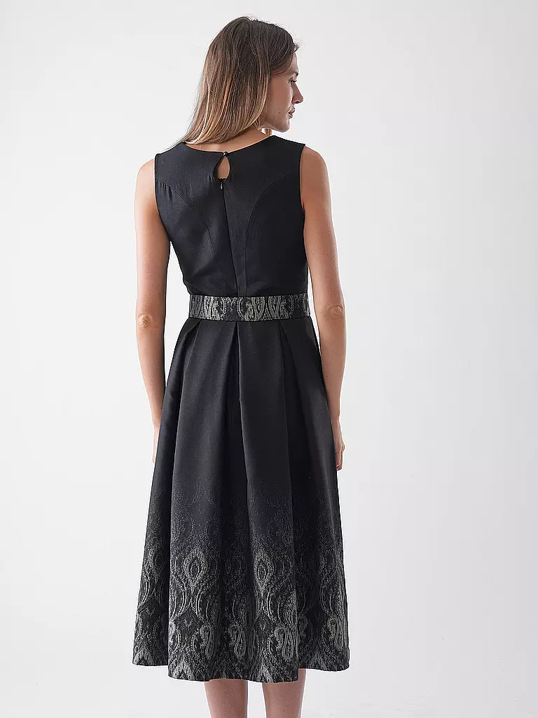 WENGER | Vestido tradicional FENJA | Negro