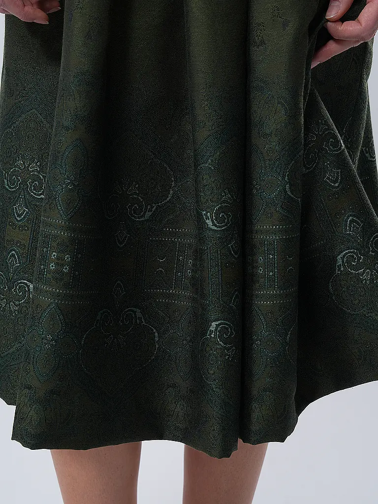 WENGER | Vestido tradicional ISIS | 