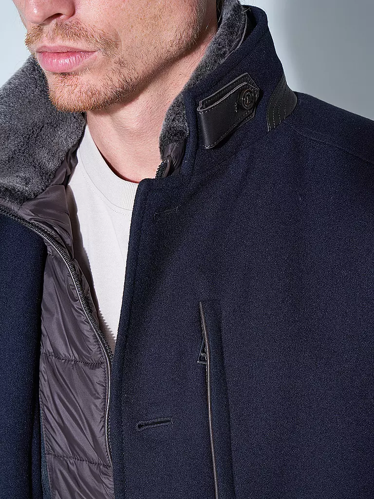 WINDSOR | Mantel RIVANO | Azul oscuro