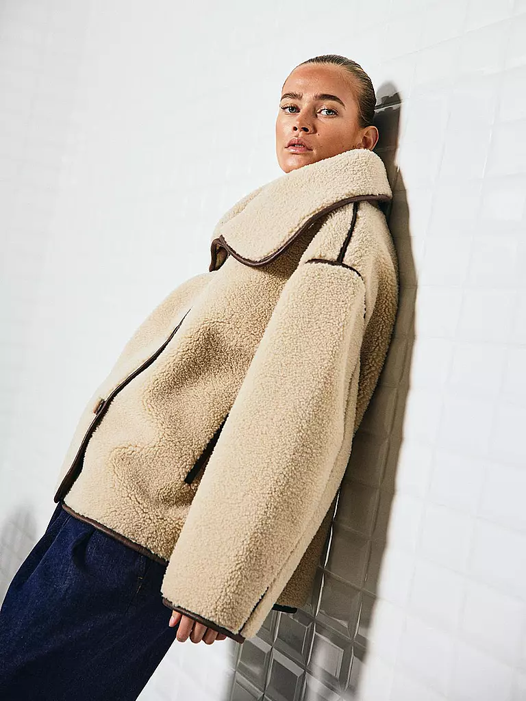 WITHBLACK | Chaqueta de aspecto de piel DAJANA | 