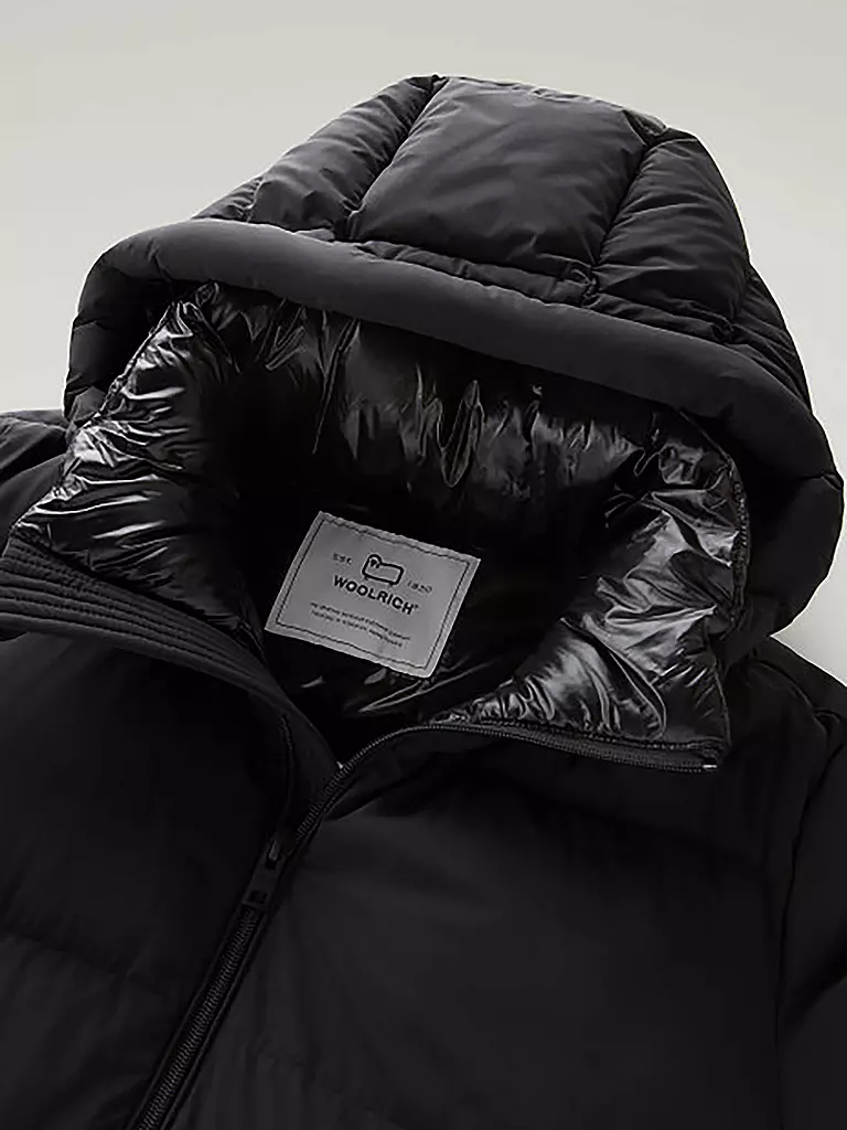 WOOLRICH | Daunenjacke SIERRA | Negro