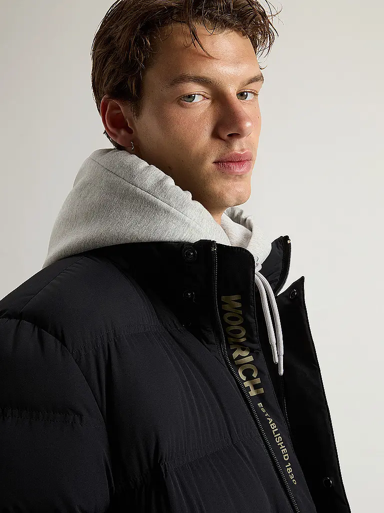 WOOLRICH | Daunensteppjacke SIEERA | Negro