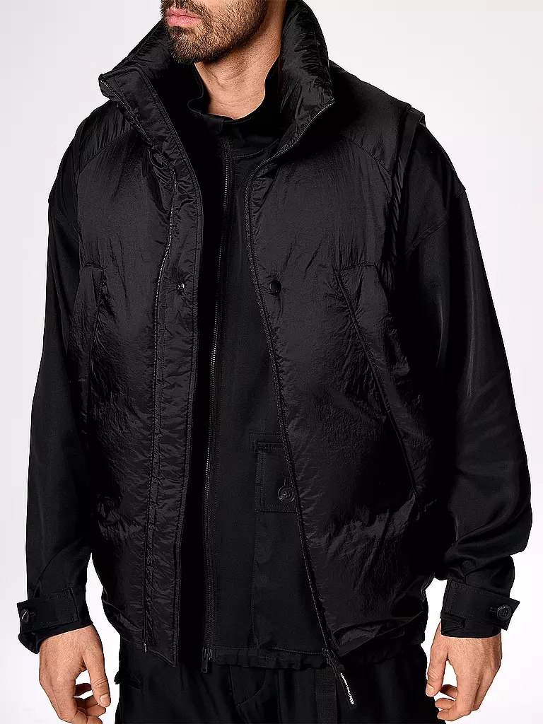 Y-3 | Chaleco acolchado de plumón | Negro