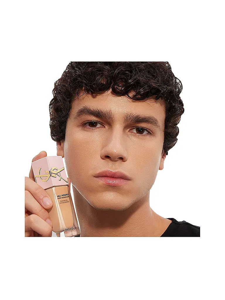 YVES SAINT LAURENT | All Hours Glow Foundation LN9 | Marrón claro