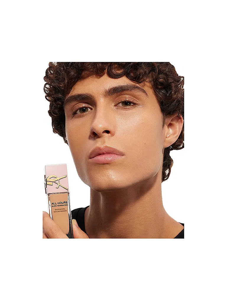 YVES SAINT LAURENT | All Hours Glow Foundation LW9 | Marrón claro