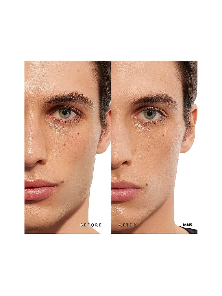 YVES SAINT LAURENT | All Hours Glow Foundation MN5 | Marrón claro