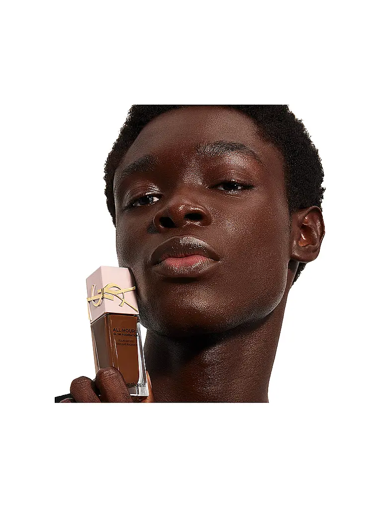 YVES SAINT LAURENT | Base de maquillaje All Hours Glow DC9 | Marrón